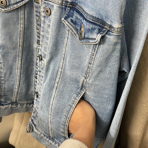 Liz Claiborne Jean jacket - Picture 7 of 13